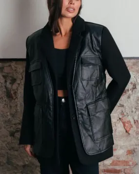 Jacket with leather-like front and adjustable belt with purse  S037251