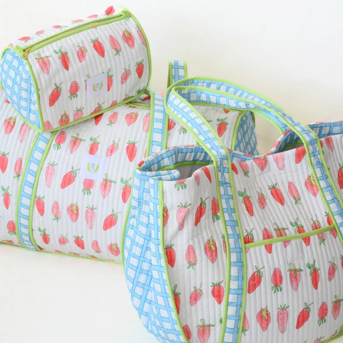 Weekender Tote, Strawberry
